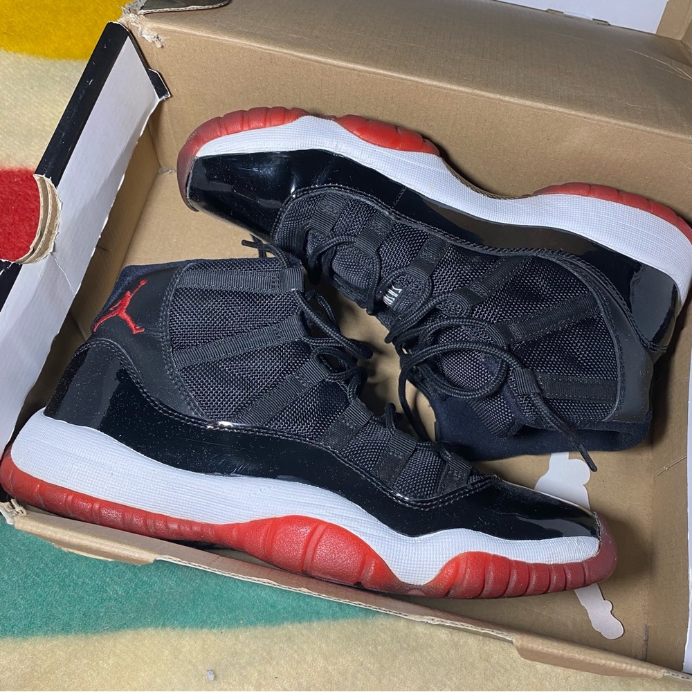 Air Jordan 11 Bred Size 6.5Y 2012 Version
